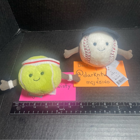 BNWT JELLYCAT AMUSEABLE TENNIS BALL ADORABLE PLUSH - Picture 7 of 8
